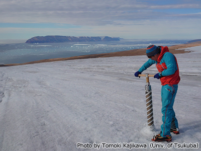 Drilling ice cores to observe conditions inside the glacier